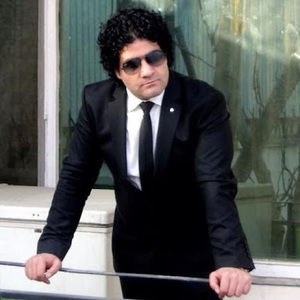 Meet your Posher, Fawad